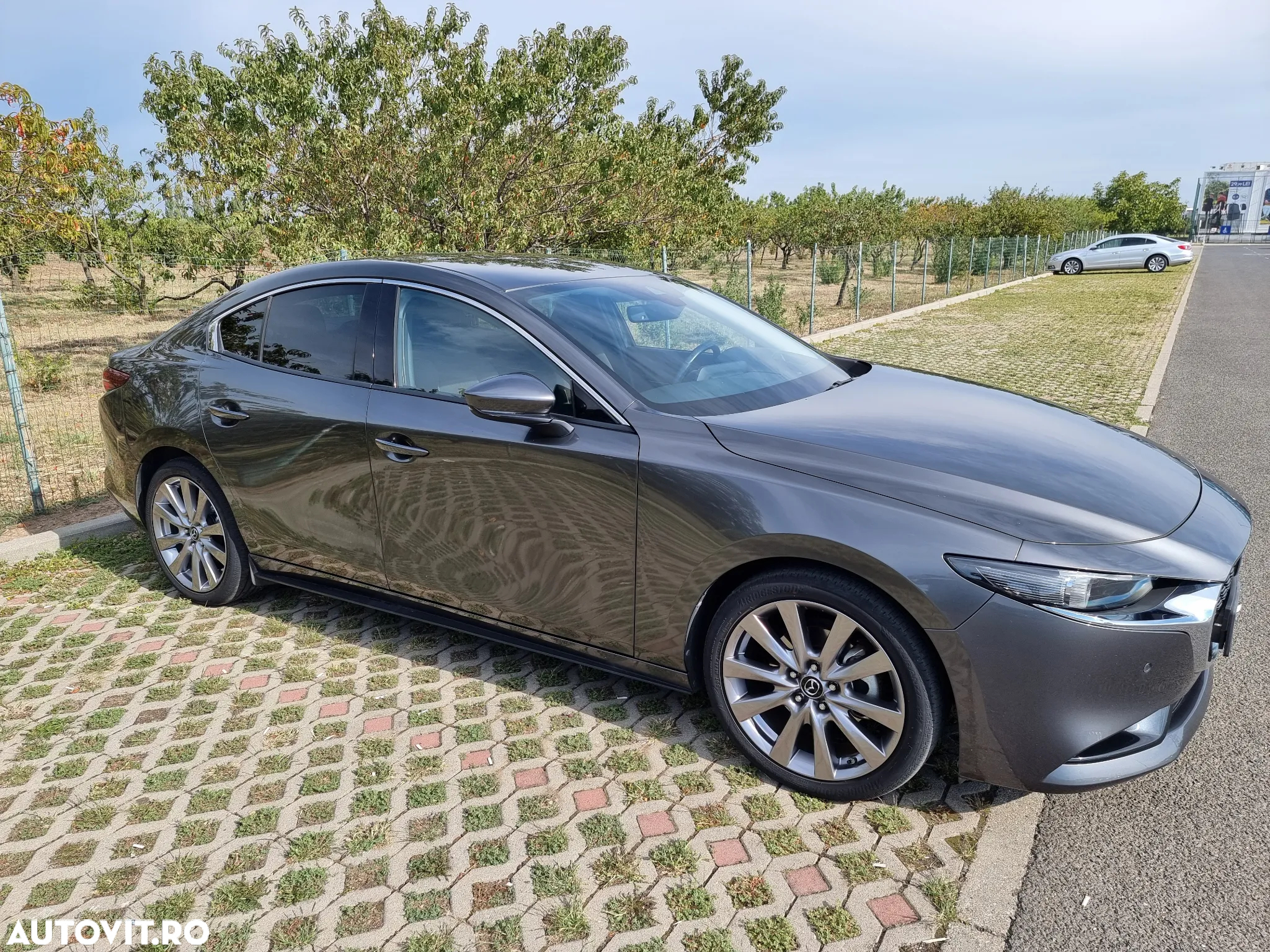 Mazda 3 G122 MHEV Plus - 4