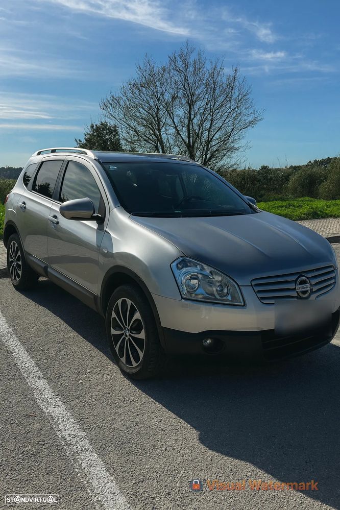 Nissan Qashqai +2 - 6