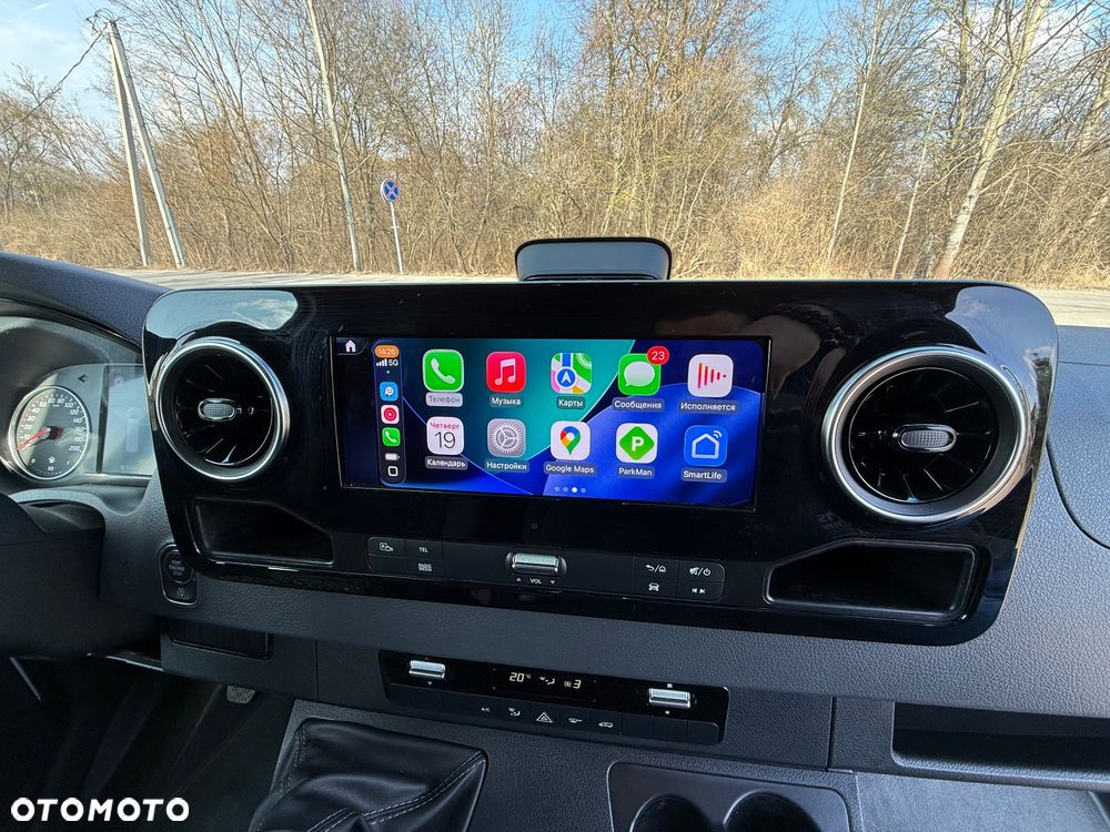 Mercedes-Benz Sprinter - 11