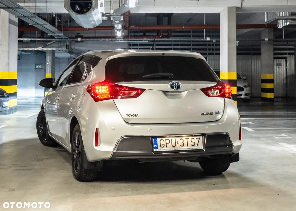 Toyota Auris - 12