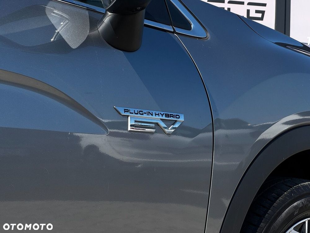 Mitsubishi Eclipse Cross - 10