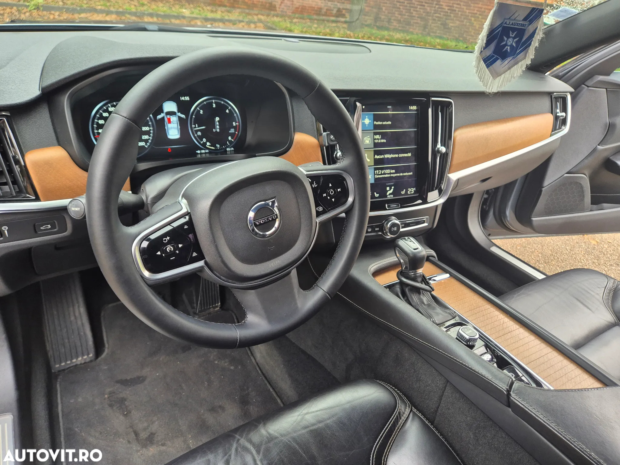Volvo S90 D5 AWD Geartronic Inscription - 8