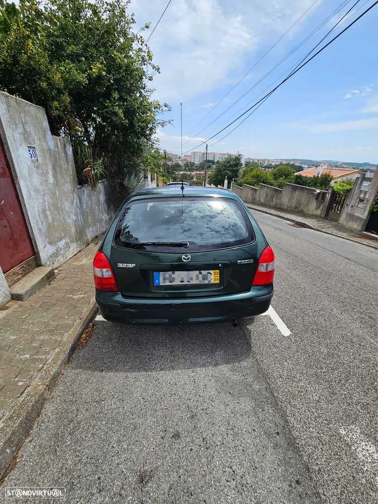 Mazda 323 F 1.5 GLX - 3