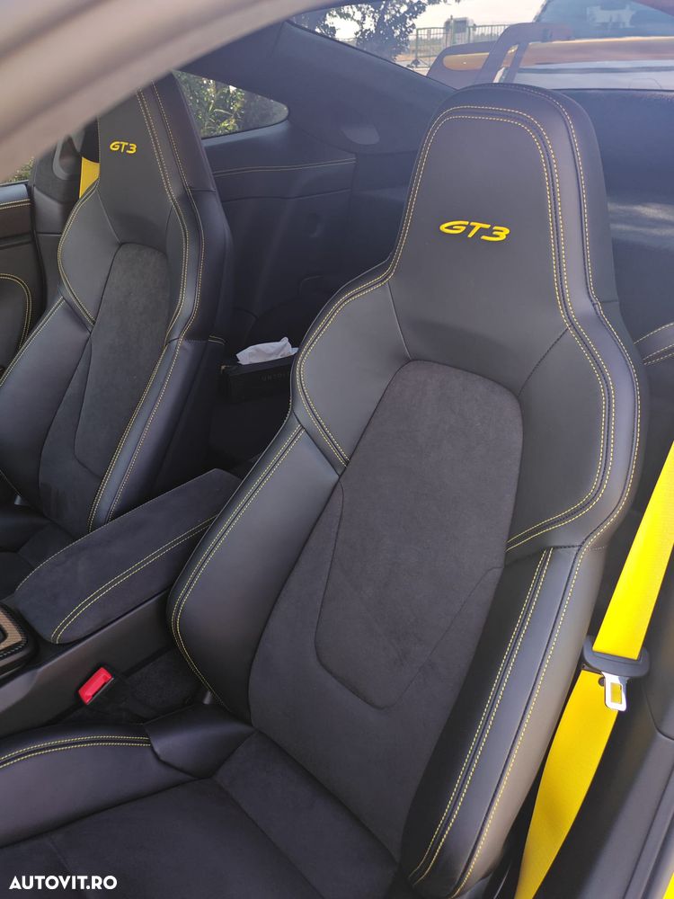 Porsche 911 2023 photo 5