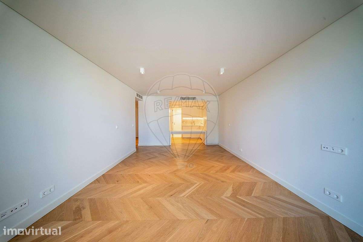 Apartamento T2 para arrendamento - Grande imagem: 2/23
