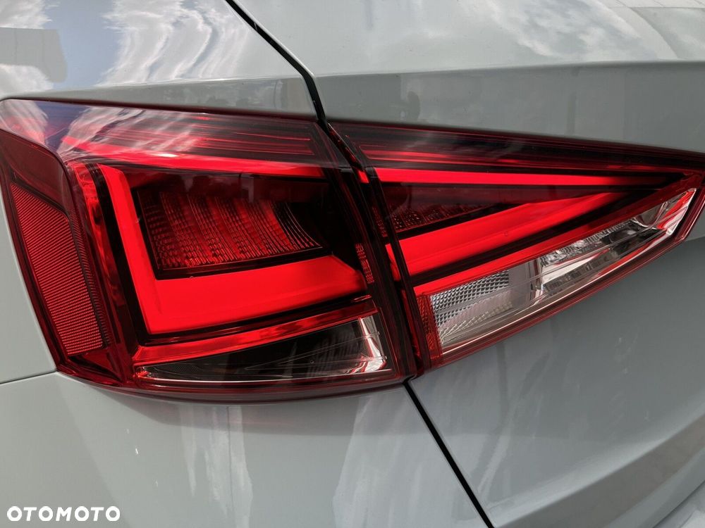 Seat Arona - 15