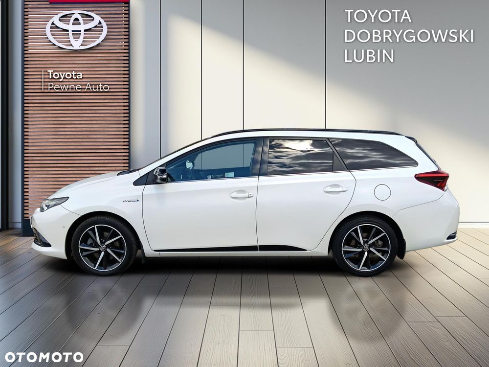 Toyota Auris - 2