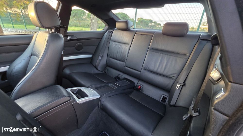 BMW 330 d DPF M Sport Edition - 15