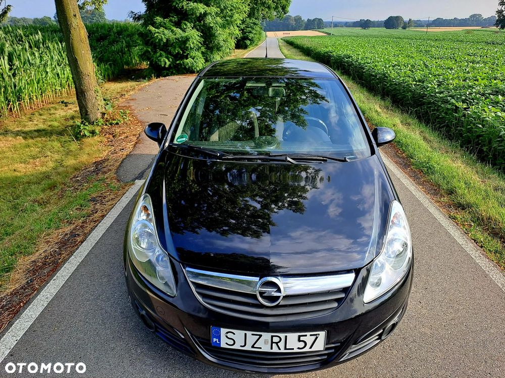 Opel Corsa 1.4 16V Edition 150 - 5