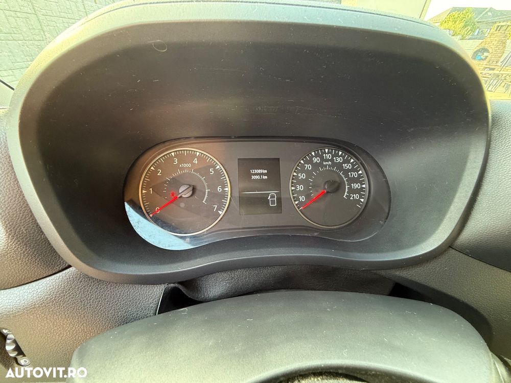 Opel Movano FWD L2H2 3.3t Start/Stop Combi - 9