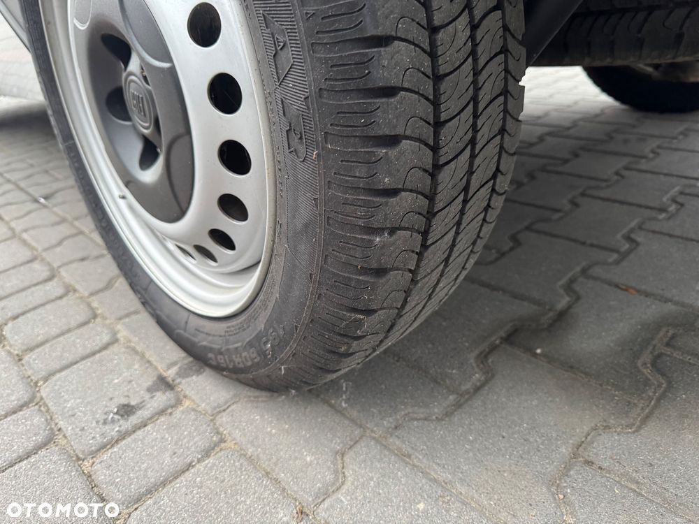 Fiat DOBLO IZOTERMA  idealne pod katering ,cukiernie ( GASTRONOMIE ) - 12