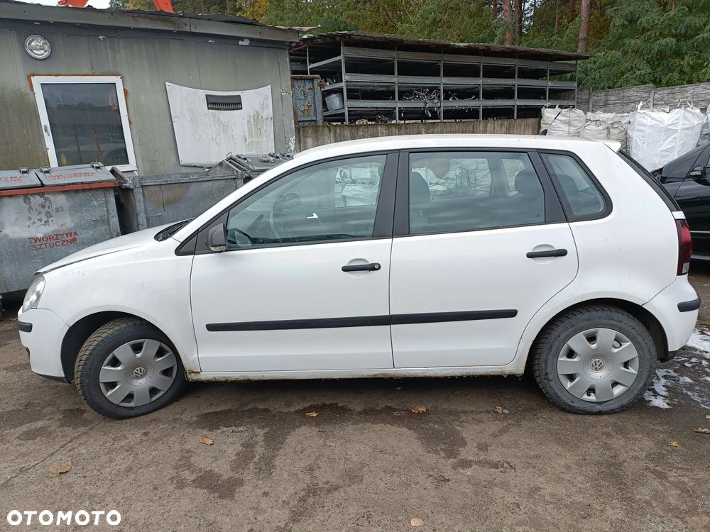 VOLKSWAGEN POLO IV 9N 01-09 LIFT 2009 r. LB9A DRZWI LEWY TYŁ LT BIAŁE * - 1