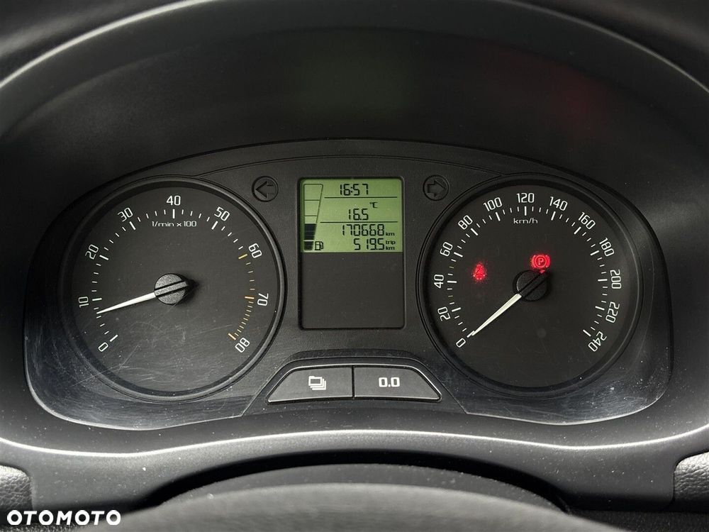 Skoda Fabia 1.2 TSI Active - 18