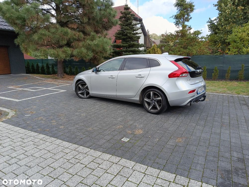 Volvo V40 2015 photo 3