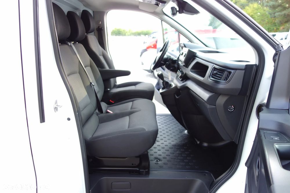 Renault Trafic Long Nowy Model 2.0 Dci 130 KM Klima Kamera Alu - 21
