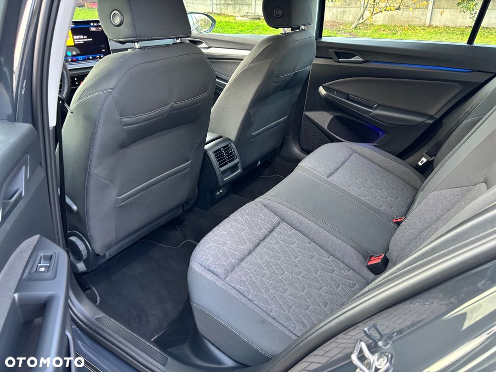 Volkswagen Golf Variant 2.0 TDI SCR DSG Active - 12