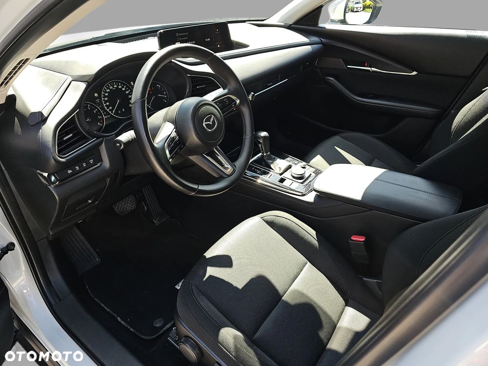 Mazda CX-30 2.0 mHEV Centre-Line 2WD - 10