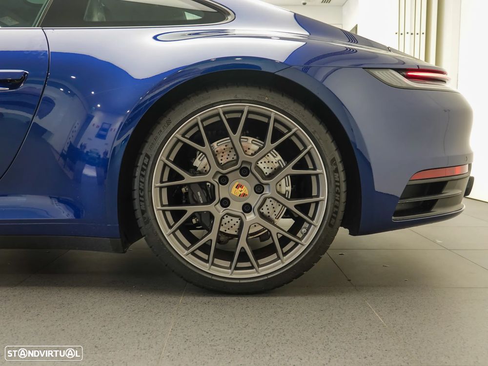 Porsche 911 (992) Carrera PDK - 3