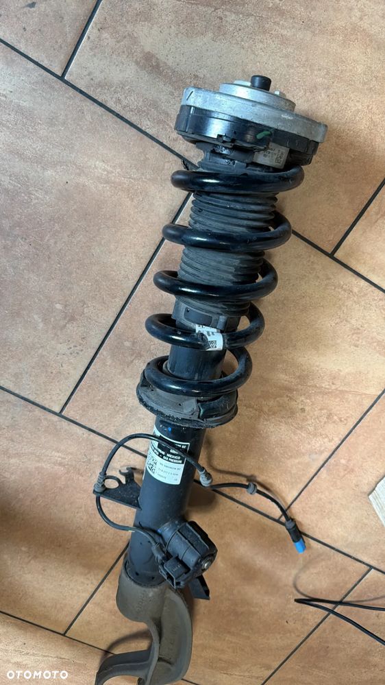 BMW X5 G05 AMORTYZATOR PRAWY PRZÓD PRZEDNI 6869020 ORYGINAŁ - 3