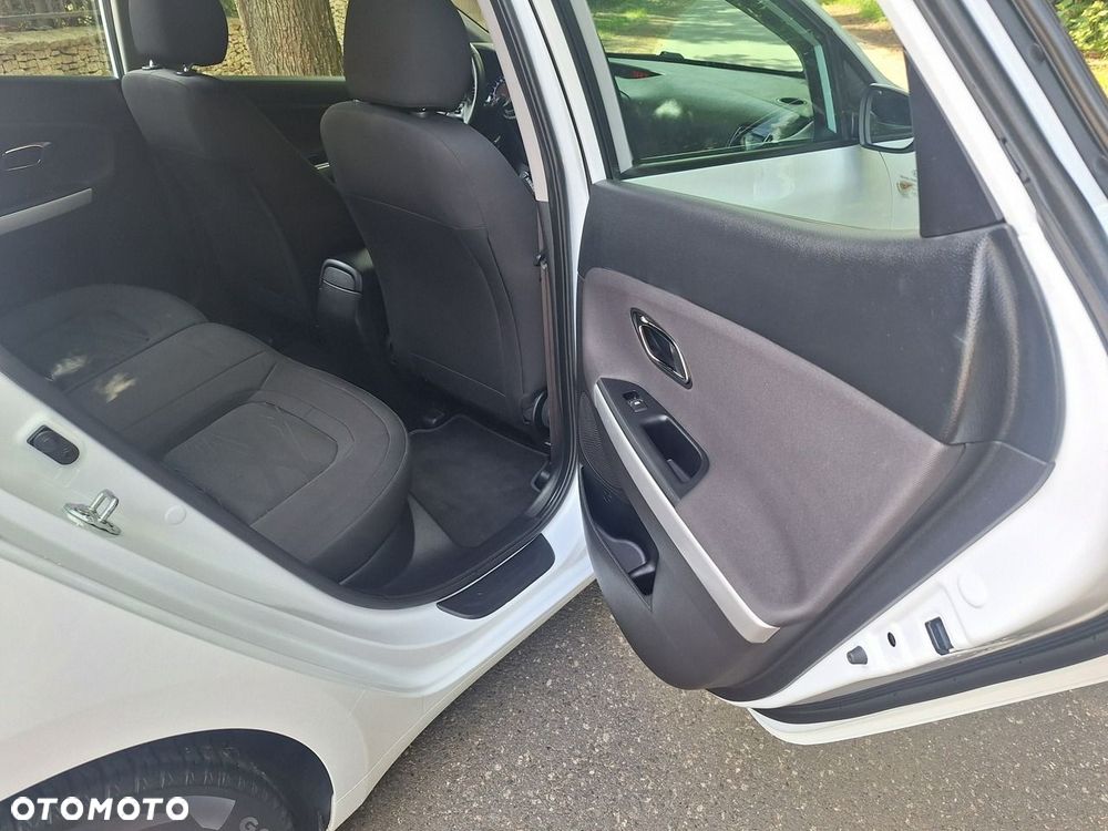 Kia Ceed - 17
