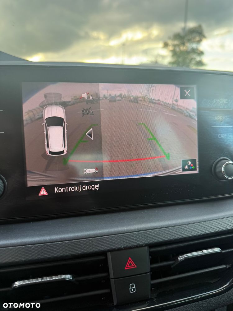 Skoda Kamiq 1.5 TSI Ambition DSG - 17