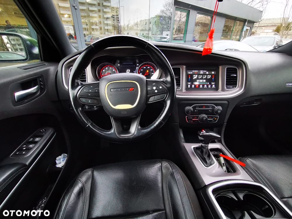 Dodge Charger 3.6 GT - 8