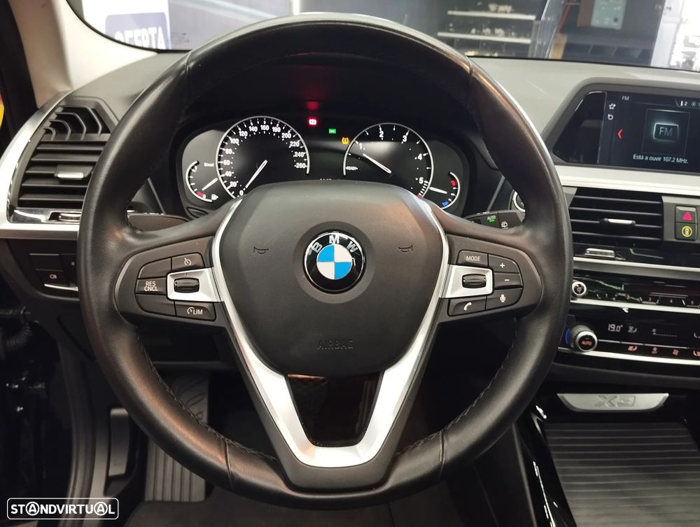 BMW X3 18 d sDrive Advantage Auto - 24