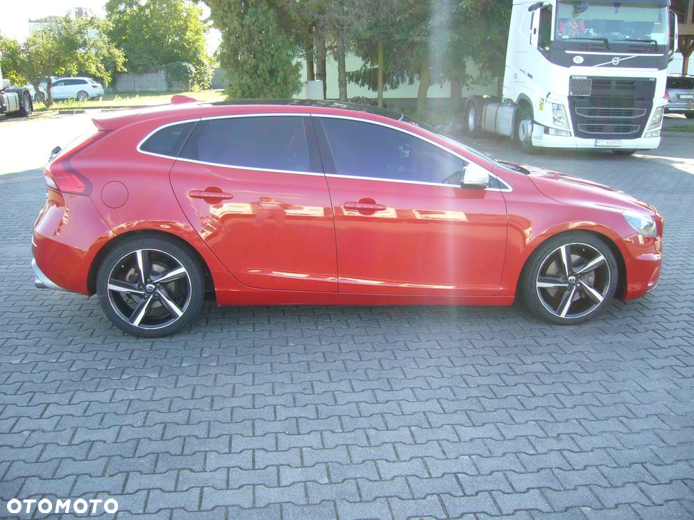 Volvo V40 T5 Geartronic RDesign - 6