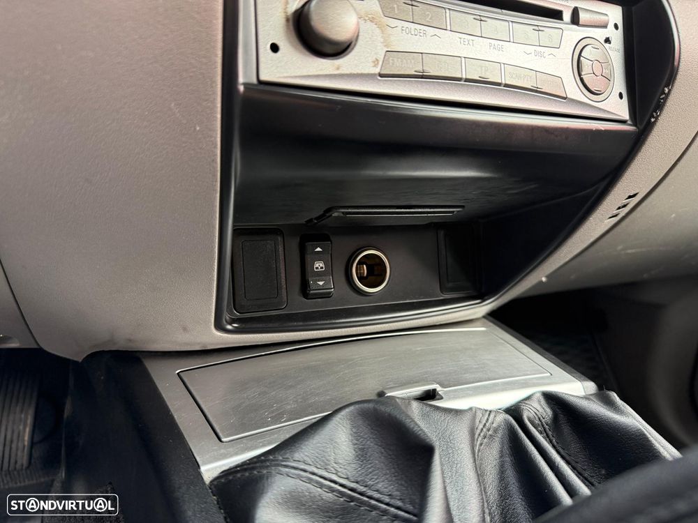 Mitsubishi L200 2.5 DI-D CD Intense 4WD - 12