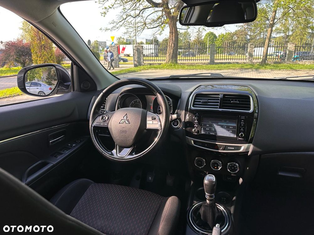 Mitsubishi ASX 1.6 DI-D 4WD Plus - 21