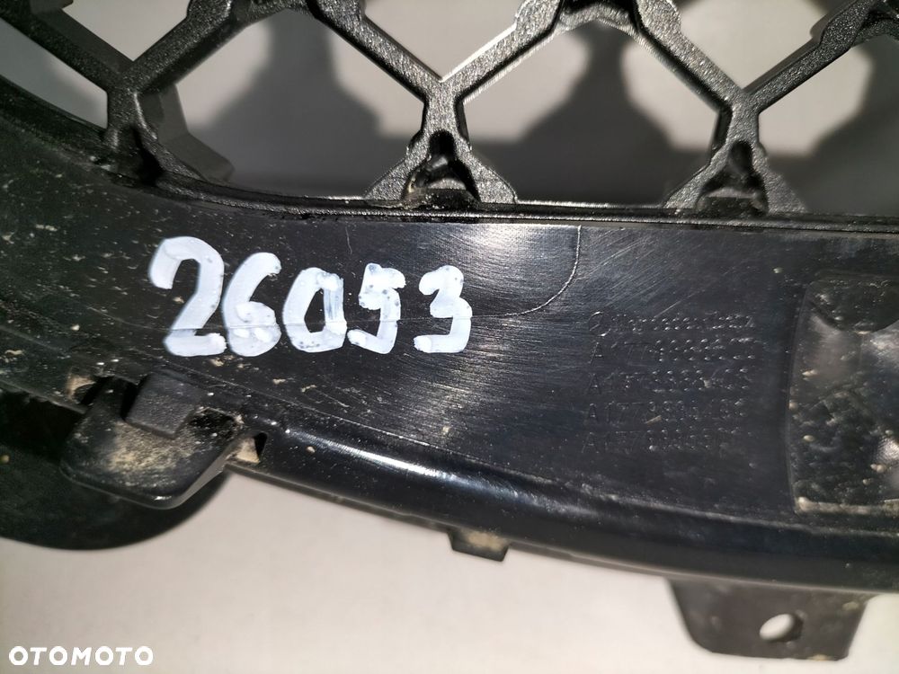 atrapa kratka grill mercedes a klasa w177 lift 22- - 7