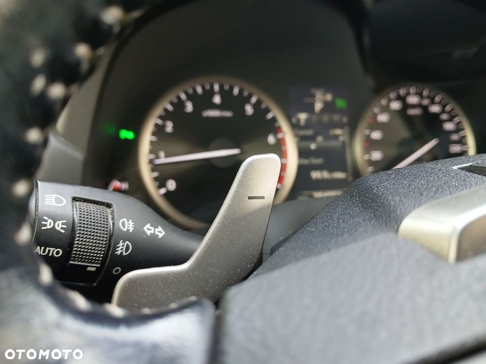 Lexus NX 200t Comfort AWD - 29