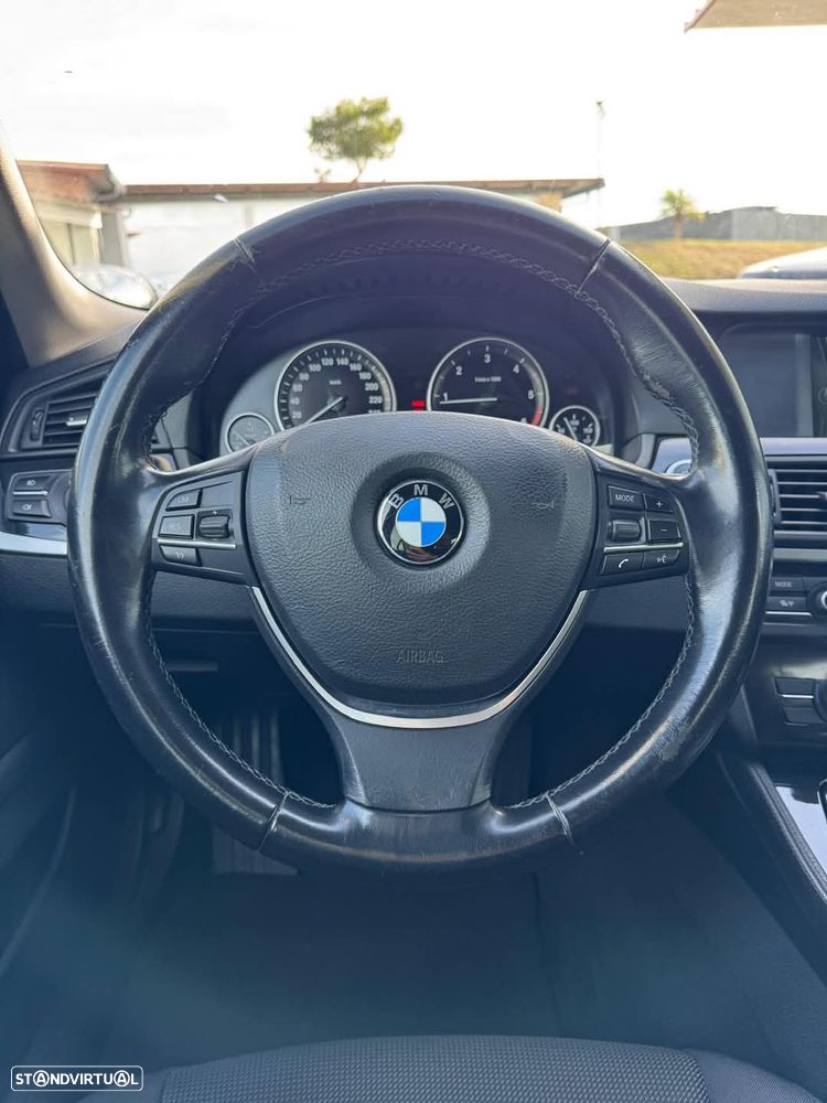 BMW 520 d Line Luxury Auto - 10