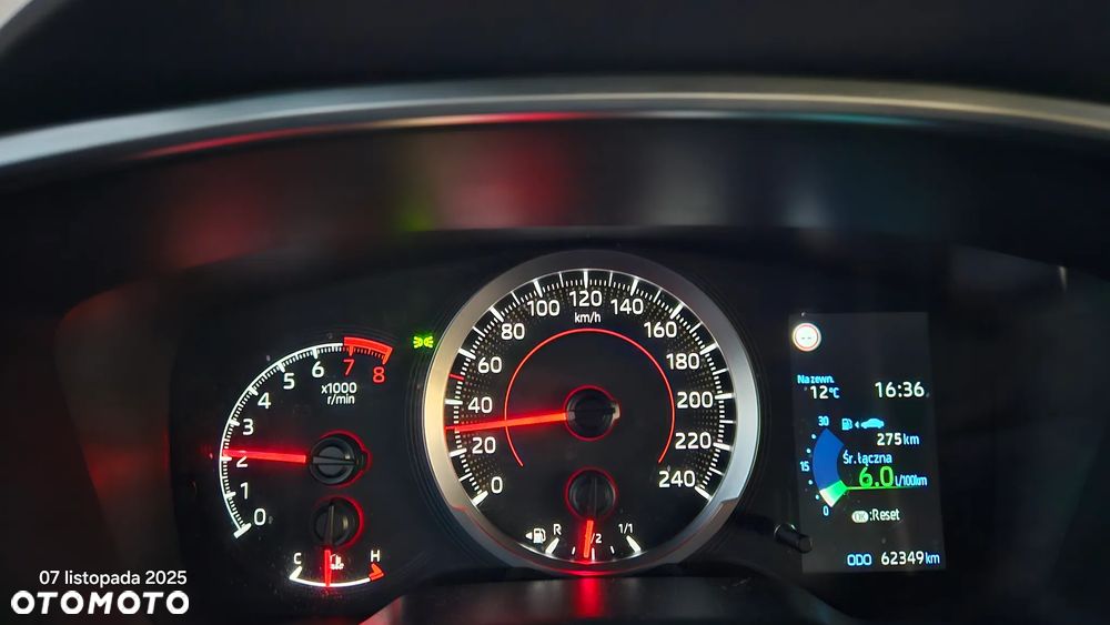 Toyota Corolla 1.5 Comfort - 28