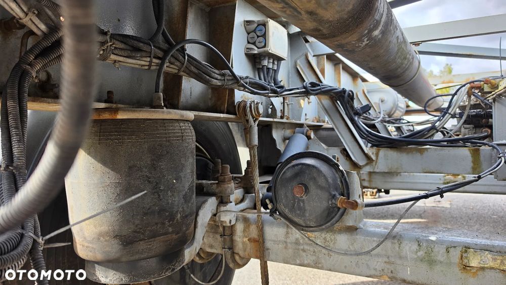 Van Hool 3B0049 - 9