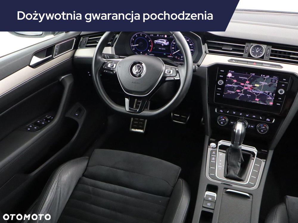 Volkswagen Passat Variant - 9