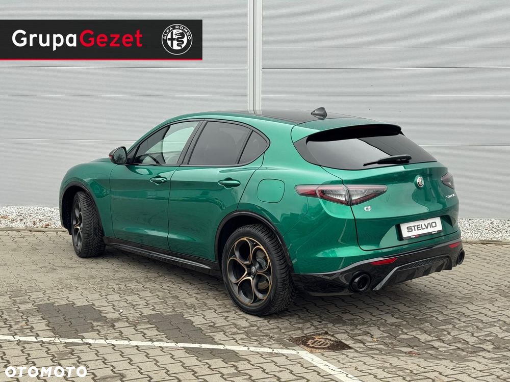 Alfa Romeo Stelvio - 3