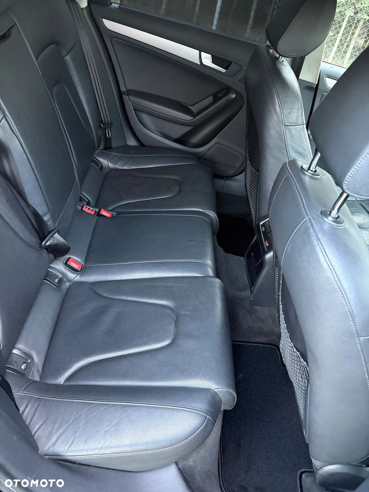 Audi A4 Avant 2.0 TDI DPF multitronic Attraction - 12