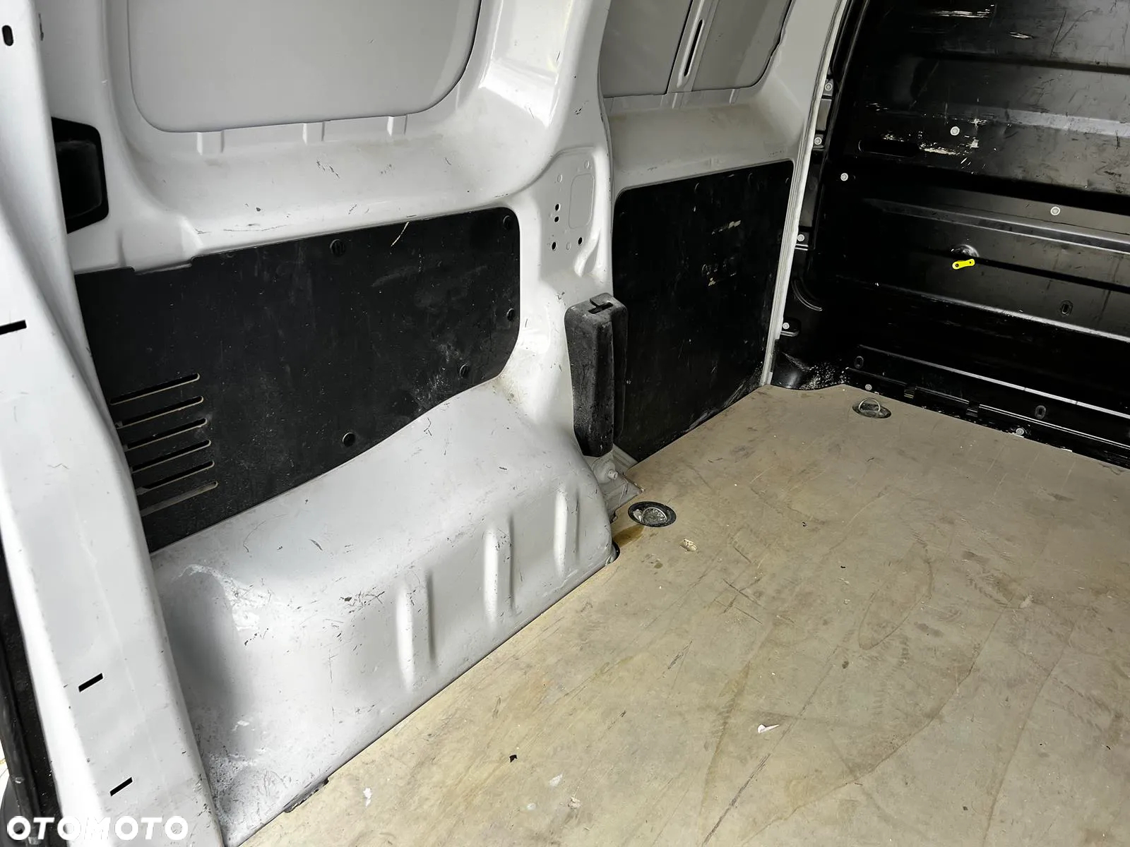 Fiat Scudo Furgon 1.5 Multijet  75kW/102KM Easy Compact - 25