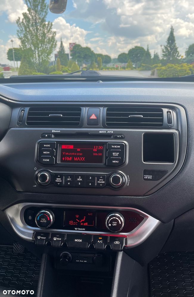 Kia Rio 1.2 XL - 10