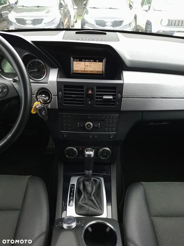 Mercedes-Benz GLK 220 CDI DPF 4Matic BlueEFFICIENCY 7G-TRONIC - 12
