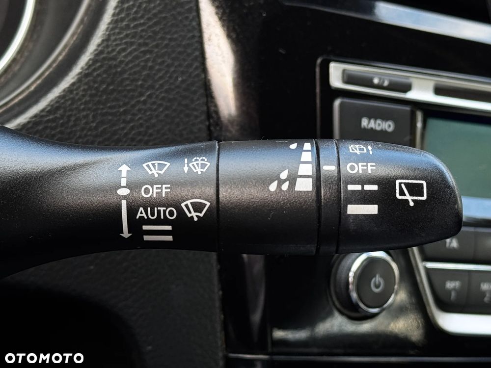 Nissan Qashqai 1.5 dCi N-Connecta - 22