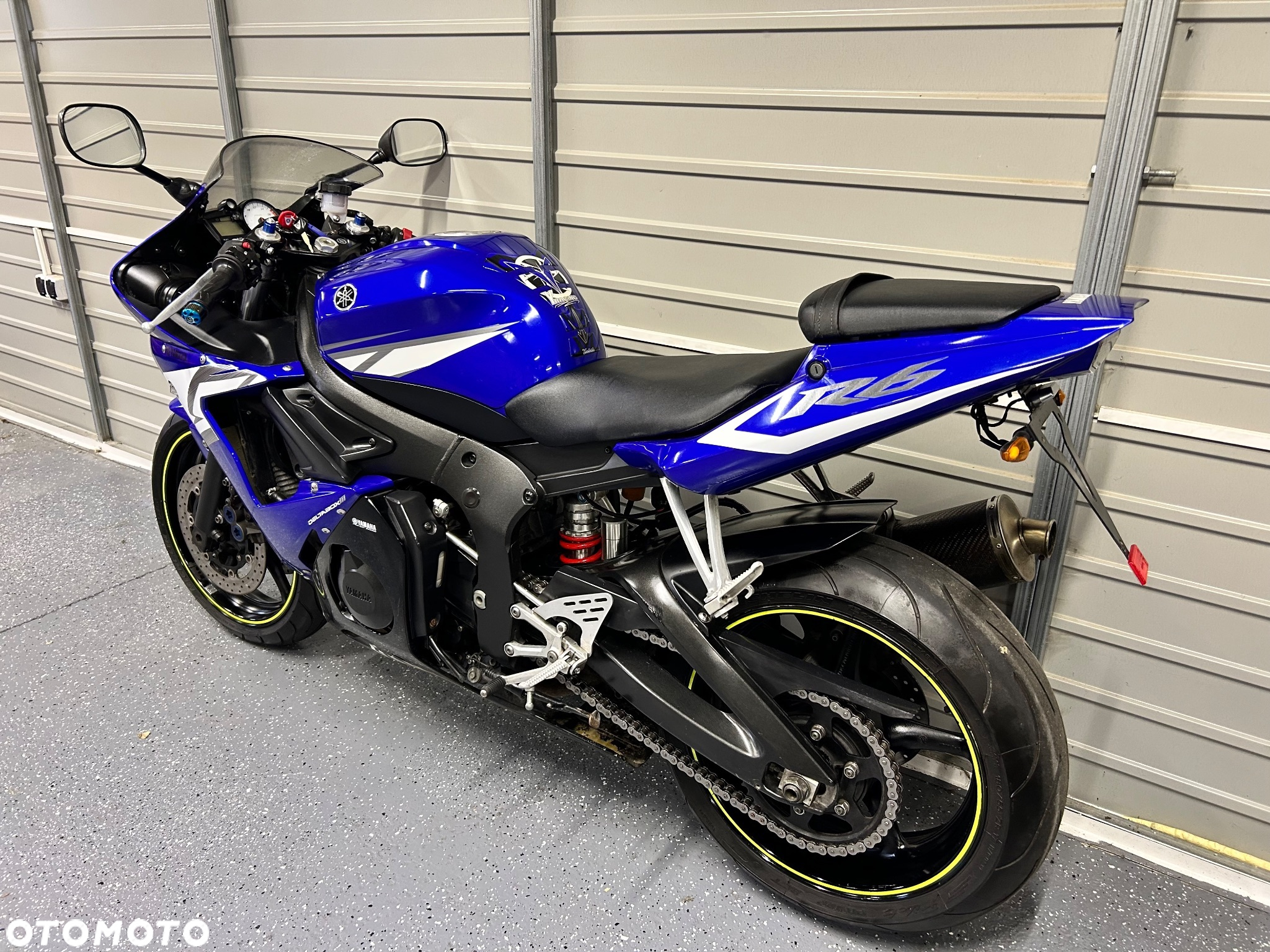 Yamaha R6 - 7