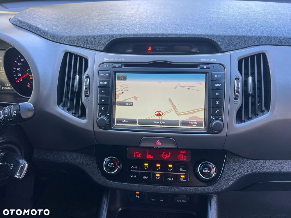 Kia Sportage 1.7 CRDI XL 2WD - 13