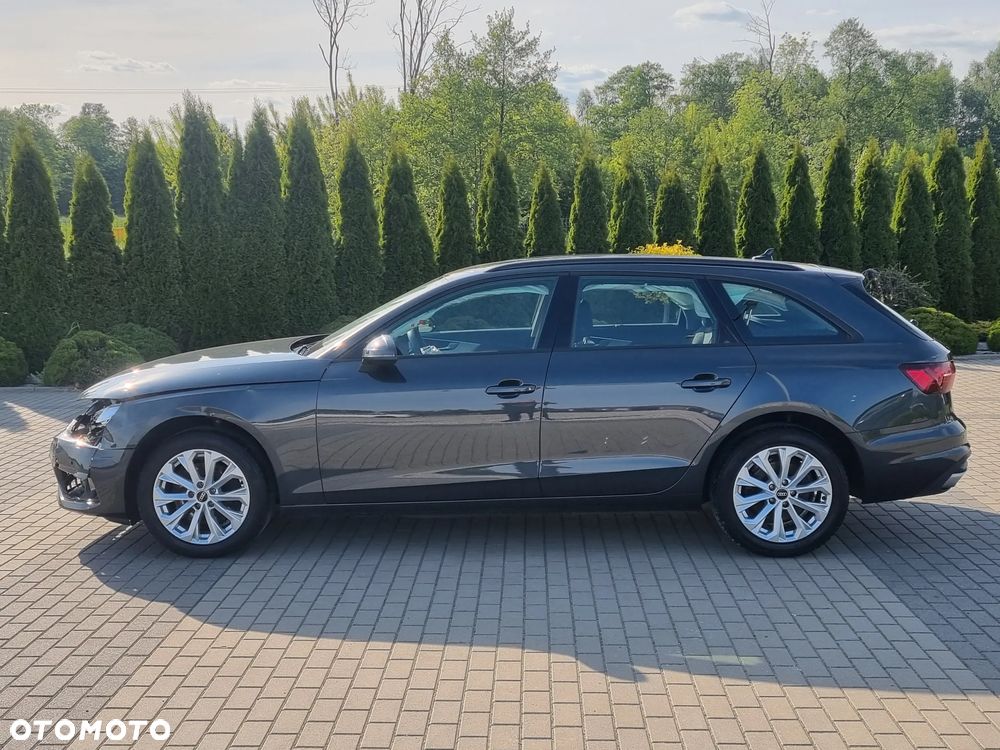 Audi A4 Avant 35 TDI S tronic - 4