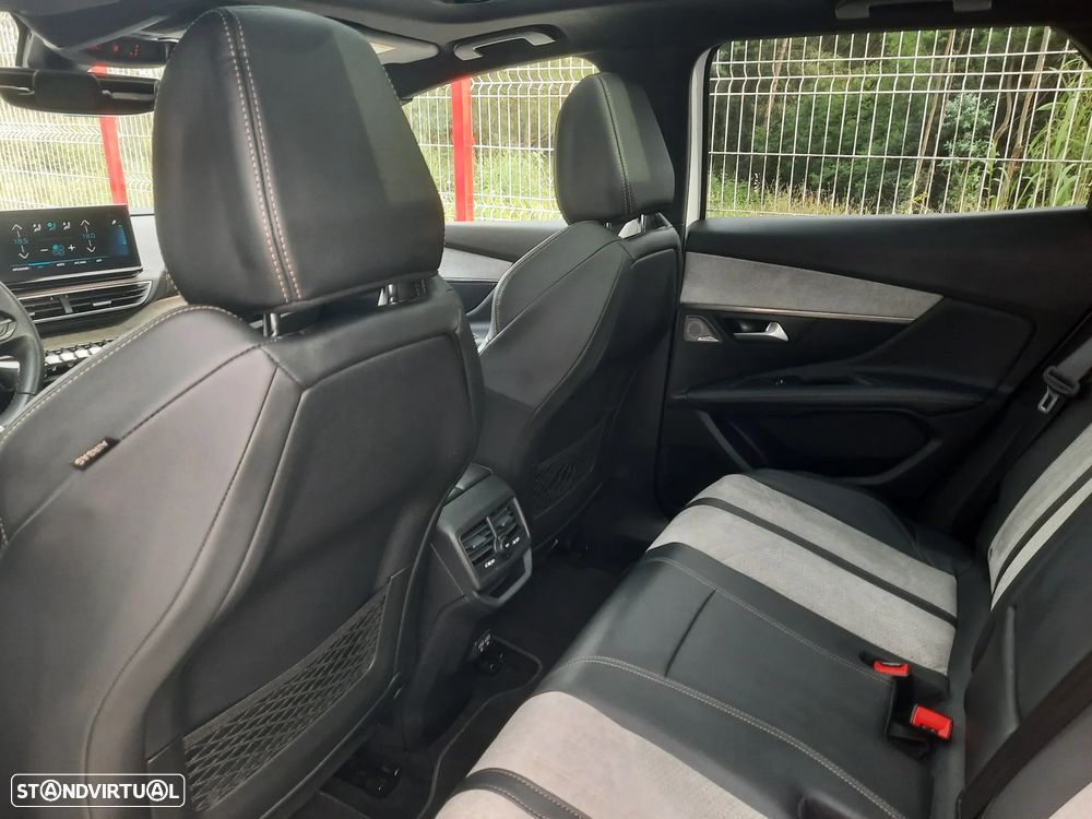 Peugeot 3008 1.6 Hybrid4 GT Pack e-EAT8 - 40