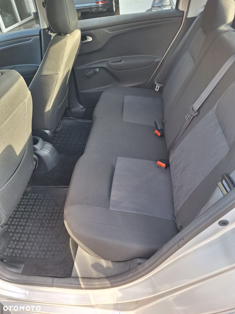 Citroën C-Elysée 1.6 BlueHDi Seduction - 19