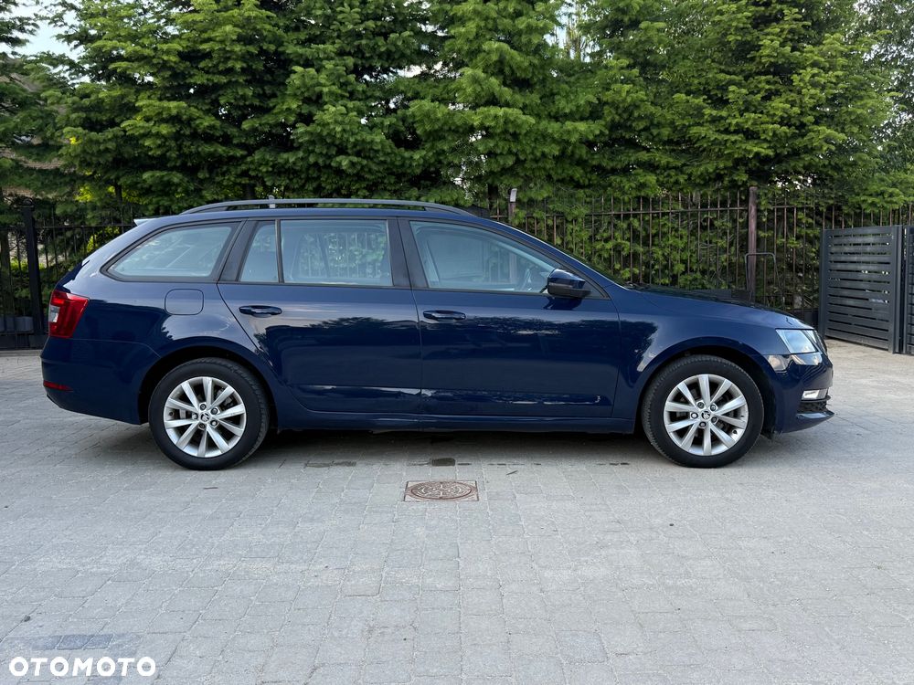 Skoda Octavia 1.6 TDI Style DSG - 8