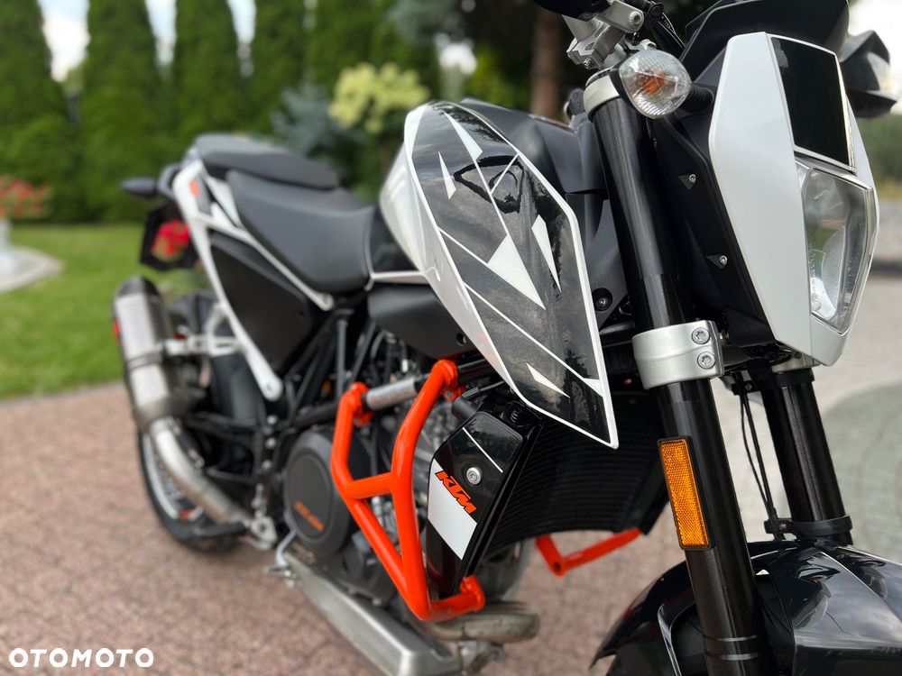 KTM Duke - 4