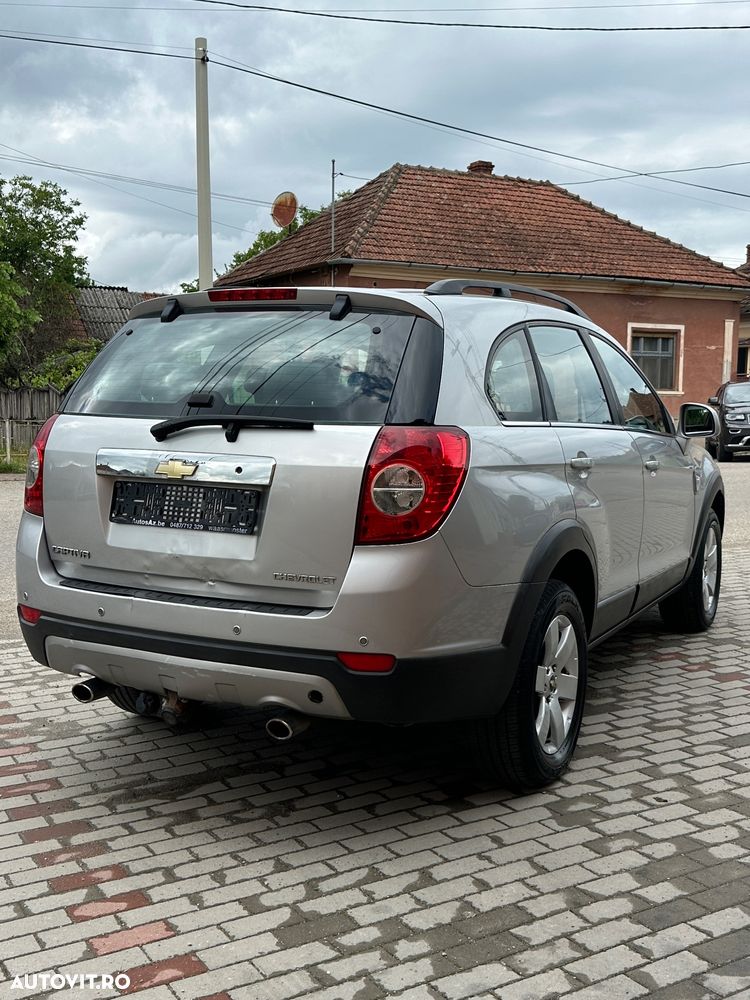 Chevrolet Captiva 2.0 4WD 7 Sitzer LT - 4